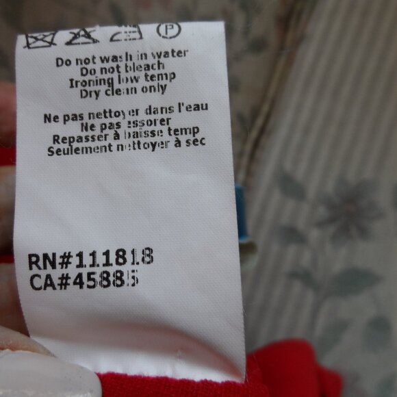 Bergdorf Goodman Scarlet Red Virgin Wool Crepe Sheath Dress Size 2 - Picture 15 of 16